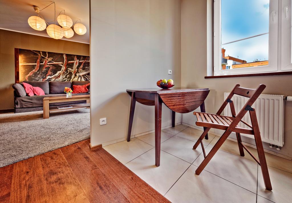 Best Inn Poznan Apartament Wojskowa الغرفة الصورة