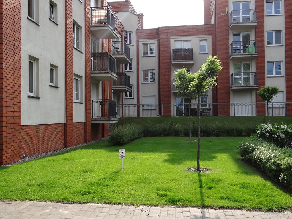 Best Inn Poznan Apartament Wojskowa المظهر الخارجي الصورة